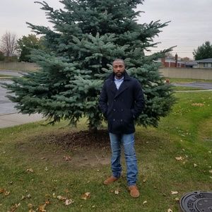 Meet your Posher, Johnathan